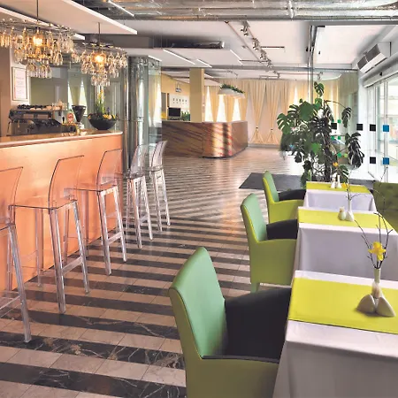 Rija Vef With Free Parking 3*