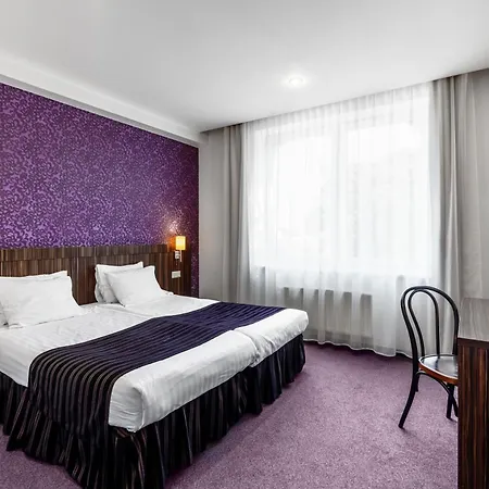 Rija Vef With Free Parking Hotel 3*