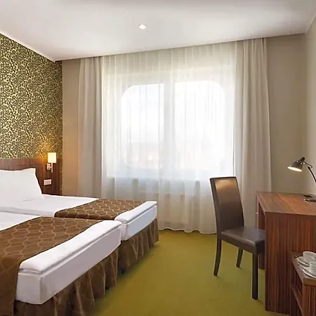 Rija Vef With Free Parking 3* Рига