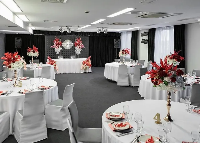 Rija Vef With Free Parking Hotel