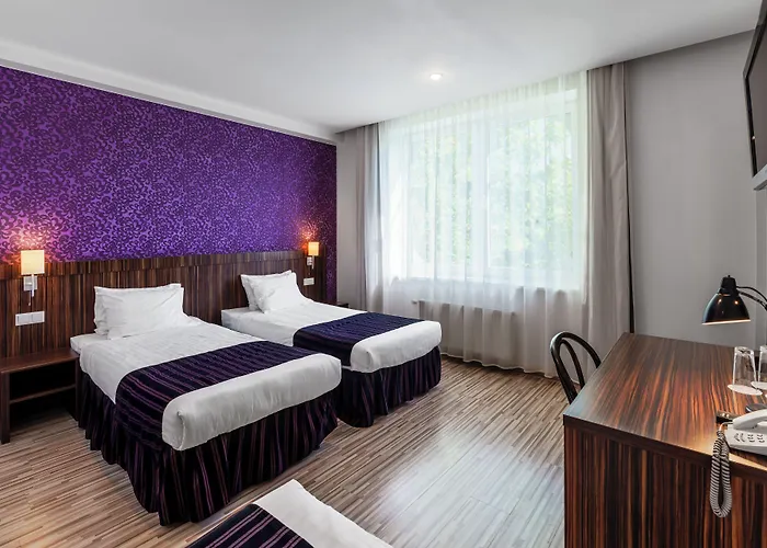 Rija Vef With Free Parking 3*