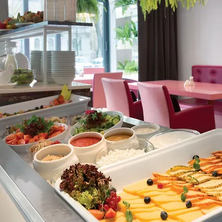 Hotel Rija Vef With Free Parking 3*