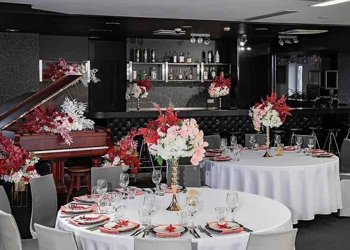 Rija Vef With Free Parking 酒店 里加